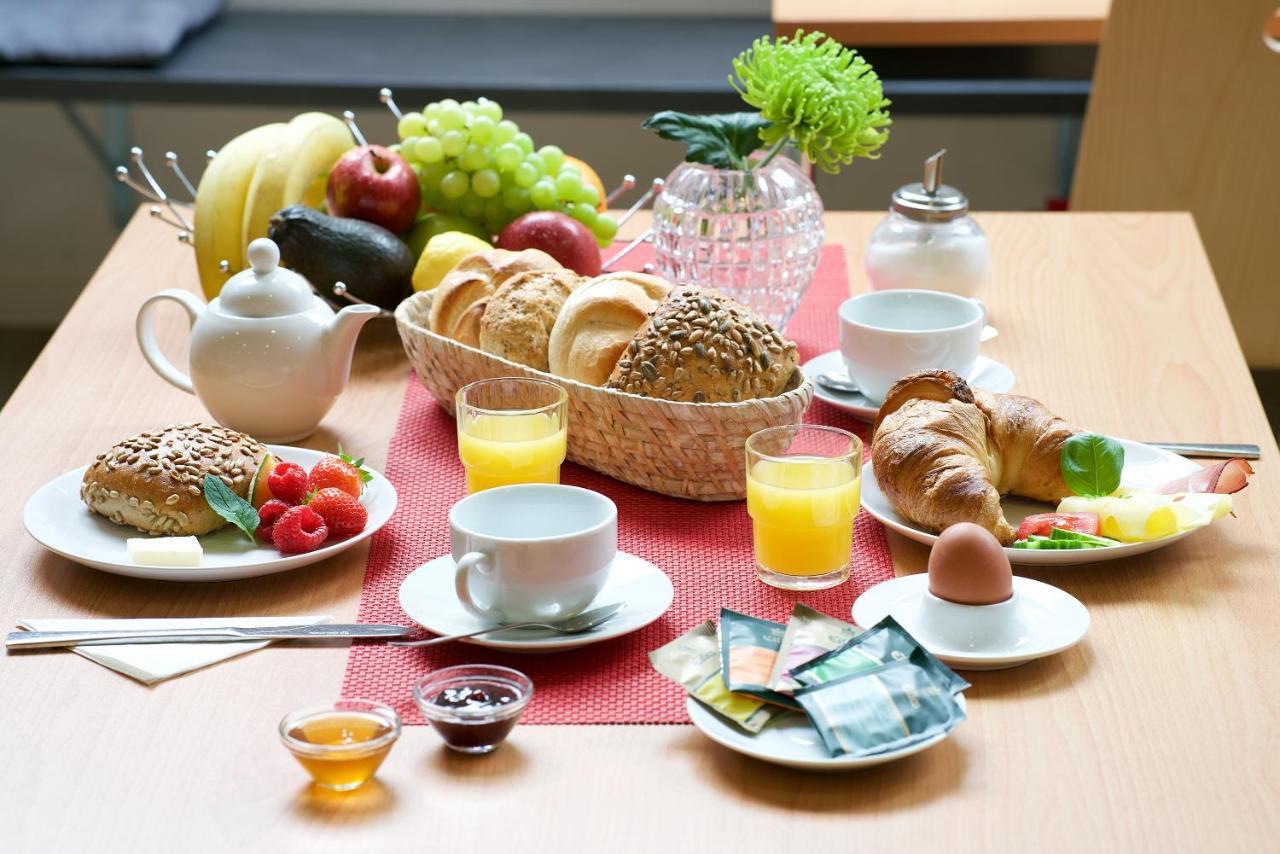 Bed & Breakfast Rotes Haus Uberlingen Buitenkant foto